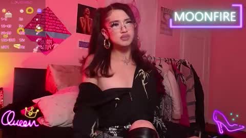 Nicky  online show from April 2026 05:43:02 AM