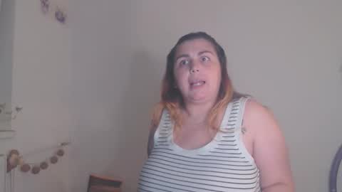 MoonFox  online show from September 2025 02:48:01 AM