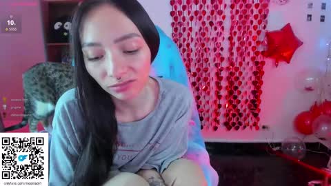 MOON  online show from February 2025 05:43:02 AM