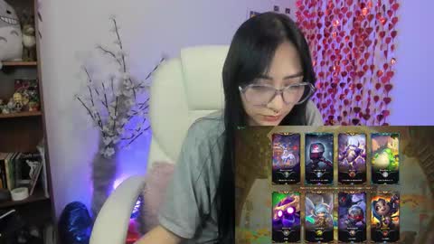 MOON  online show from February 2026 12:18:02 AM