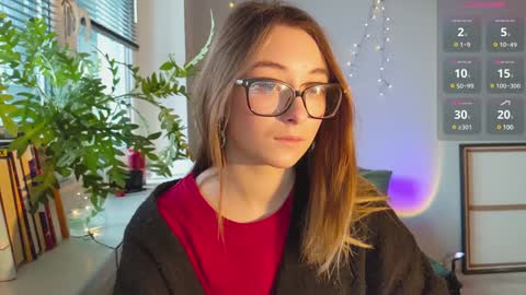 Snapshot of moonlight__lovers chatting on December 2024 12:12:02 PM Dana online show from December 2024 12:12:02 PM