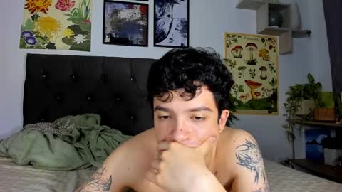 Clove online show from February 2025 05:47:01 AM