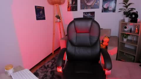 Rosa  online show from April 2026 08:34:01 PM