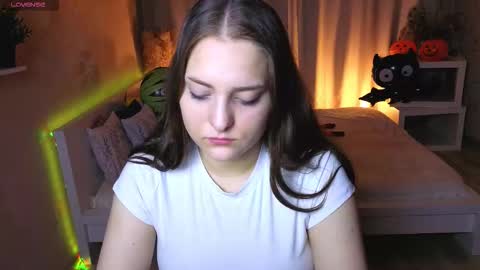 Snapshot of moonscribe chatting on October 2025 02:34:01 AM Lina online show from October 2025 02:34:01 AM