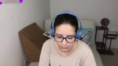 Moon Woman online show from January 2026 04:29:02 AM