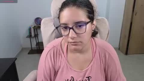 Snapshot of moonwoman_ chatting on June 2026 03:53:01 AM Moon Woman online show from June 2026 03:53:01 AM