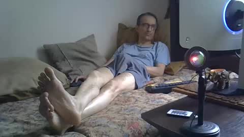 Snapshot of moovurey16 chatting on May 2026 03:57:02 AM Alex online show from May 2026 03:57:02 AM