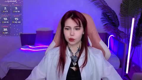 Morana online show from November 2025 02:06:02 AM