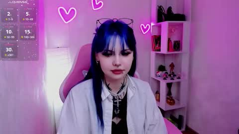 Morana online show from December 2025 01:48:02 AM