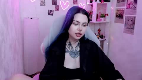 Snapshot of morana_batt chatting on June 2026 05:12:01 AM Morana online show from June 2026 05:12:01 AM