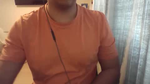 Snapshot of morenolatin19 chatting on April 2026 06:36:02 AM Jos Luis online show from April 2026 06:36:02 AM