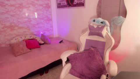 Snapshot of morgan_r13 chatting on January 2026 06:33:02 PM Morgan-Redds online show from January 2026 06:33:02 PM