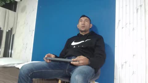 MORGAN AND MEGAN online show from January 2026 11:13:01 AM