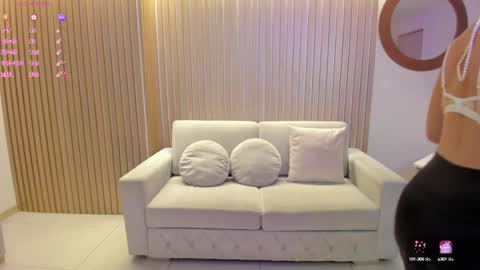 Morgan Hicks online show from March 2025 02:08:02 AM