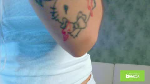 Snapshot of morninbunny_ chatting on April 2026 03:09:02 AM Emilia online show from April 2026 03:09:02 AM