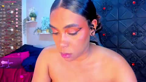 Snapshot of morochaa_fire chatting on December 2024 05:33:01 PM Morocha  online show from December 2024 05:33:01 PM