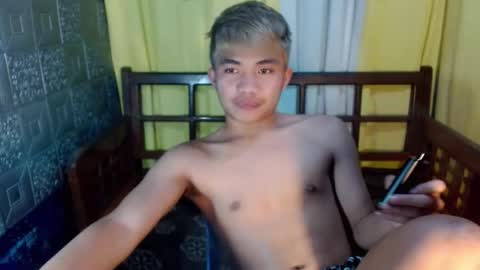 Snapshot of mostwantedtwink chatting on April 2026 09:28:02 PM mostwantedtwink online show from April 2026 09:28:02 PM