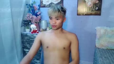 Snapshot of mostwantedtwink chatting on May 2026 09:25:02 AM mostwantedtwink online show from May 2026 09:25:02 AM