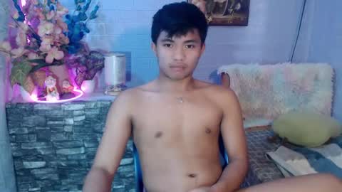 Snapshot of mostwantedtwink chatting on June 2026 09:28:02 AM mostwantedtwink online show from June 2026 09:28:02 AM