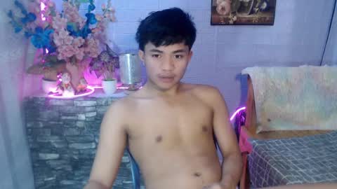 Snapshot of mostwantedtwink chatting on July 2026 04:33:01 PM mostwantedtwink online show from July 2026 04:33:01 PM