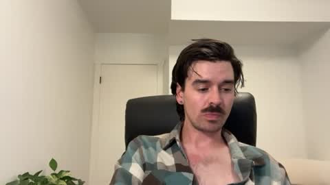 Snapshot of moustachematt chatting on June 2026 03:05:02 AM moustachematt online show from June 2026 03:05:02 AM