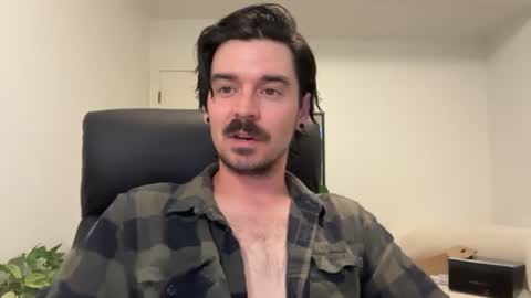 Snapshot of moustachematt chatting on June 2026 03:50:02 AM moustachematt online show from June 2026 03:50:02 AM