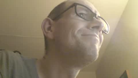 Frederik online show from September 2025 10:37:02 PM