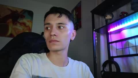 Snapshot of mr_andresr chatting on May 2026 03:15:02 AM Andy online show from May 2026 03:15:02 AM