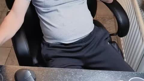 mr_cumbria online show from April 2026 08:50:01 PM