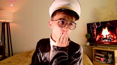 Mr Evans online show from November 2025 04:07:02 PM