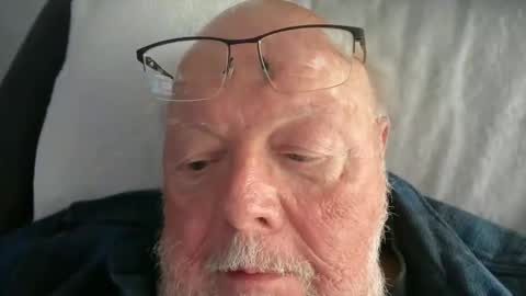 Jess online show from April 2026 07:48:01 PM