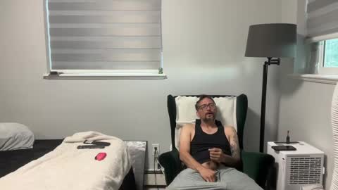 mr_halfling online show from June 2026 12:53:02 PM