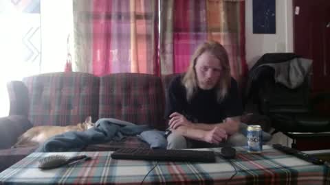 mr_happy12 online show from October 2025 09:32:02 PM