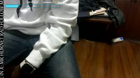 Snapshot of mr_hornet_rad chatting on May 2026 05:57:02 AM mr_hornet_rad online show from May 2026 05:57:02 AM