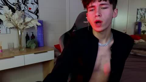 Kris online show from February 2025 10:54:01 PM