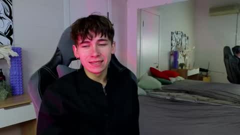 Kris online show from February 2025 06:01:01 PM