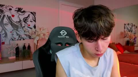 Kris online show from February 2025 05:04:02 PM