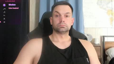 Snapshot of mr_mac69 chatting on February 2025 02:23:01 AM Cam online show from February 2025 02:23:01 AM