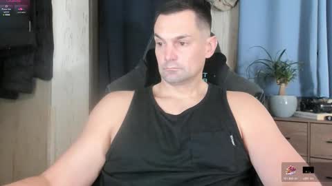 Snapshot of mr_mac69 chatting on February 2026 02:06:02 AM Cam online show from February 2026 02:06:02 AM