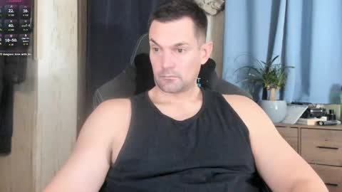 Snapshot of mr_mac69 chatting on February 2026 12:17:01 AM Cam online show from February 2026 12:17:01 AM