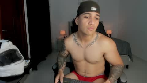 mr_maximo online show from May 2026 03:46:01 AM