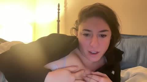 Mr  Mrs Glitter online show from February 2026 08:40:02 PM