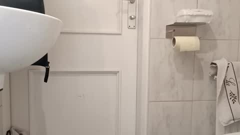 mr_nice30 online show from October 2025 02:01:02 AM