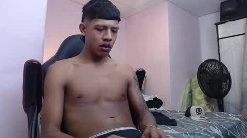 mr_stiven_ online show from January 2025 07:53:02 AM