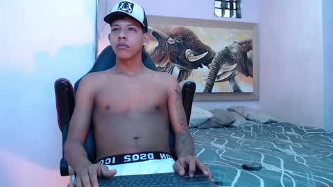 mr_stiven_ online show from February 2025 02:59:02 AM