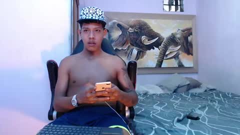 mr_stiven_ online show from March 2025 06:41:01 AM