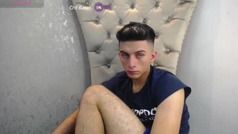 Snapshot of mr_williseo chatting on December 2024 01:51:01 AM williseo online show from December 2024 01:51:01 AM