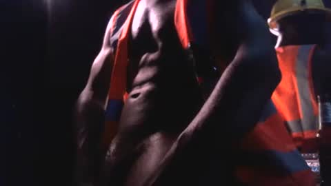 MrBigDiQ1 online show from December 2024 08:14:02 PM