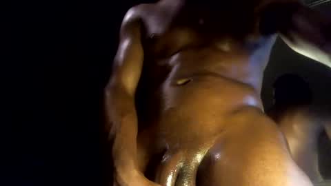 MrBigDiQ1 online show from February 2026 09:18:01 PM