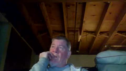 Snapshot of mrblade666 chatting on May 2026 09:55:02 PM mrblade666 online show from May 2026 09:55:02 PM